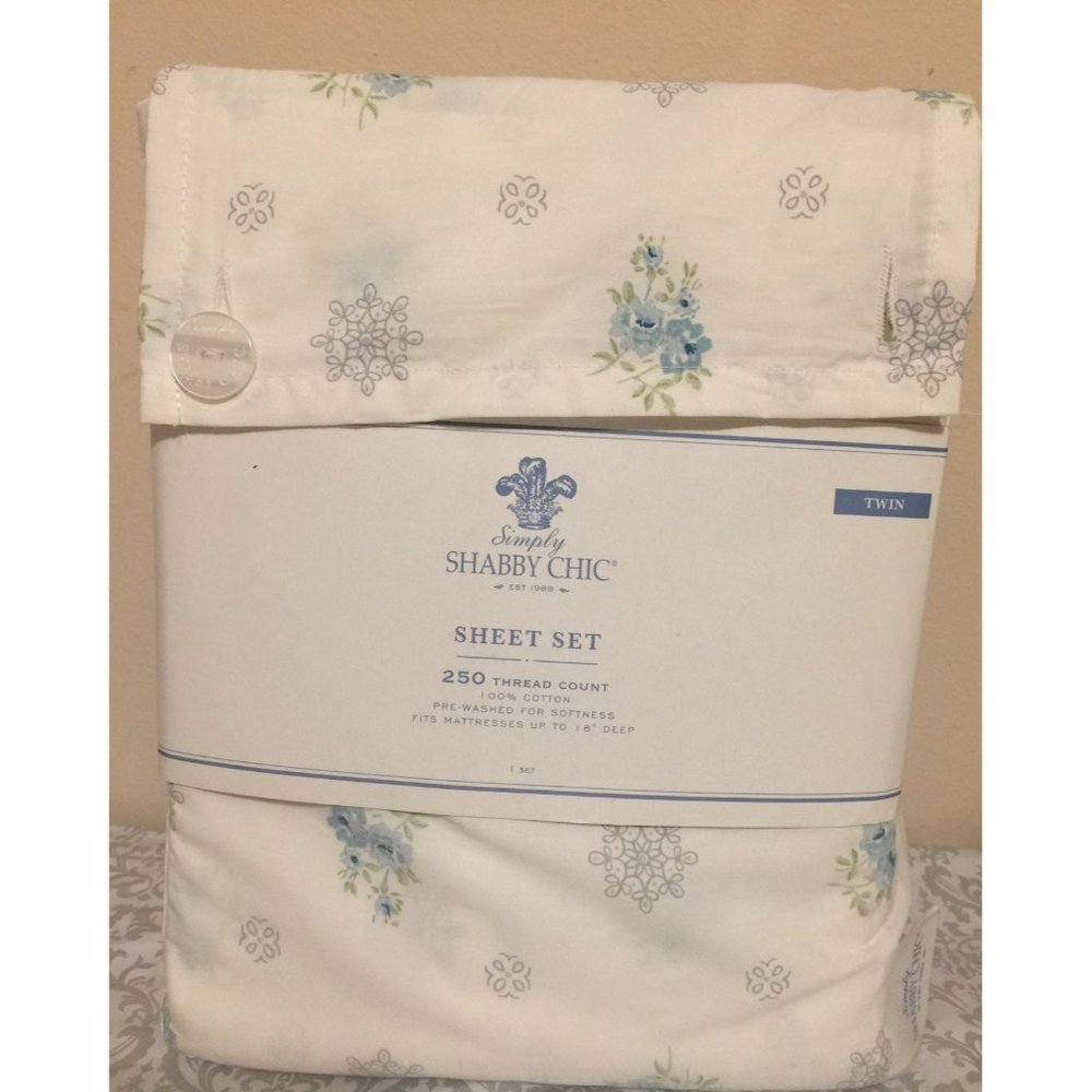 Simply Shabby Chic Blue Medallion Floral 100% COTTON